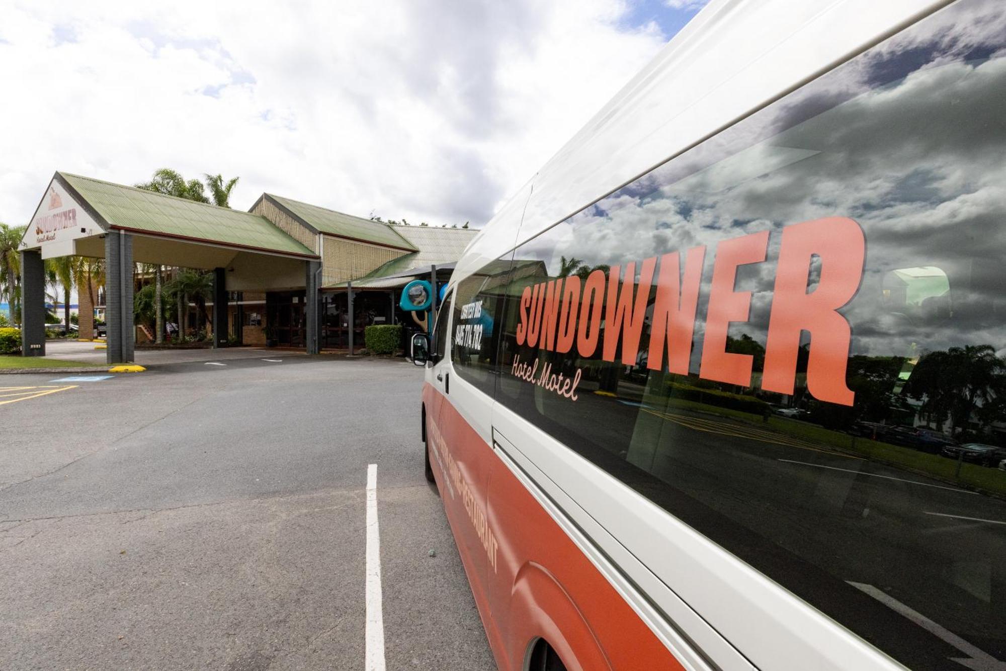 Sundowner Hotel Motel Caboolture Exterior foto