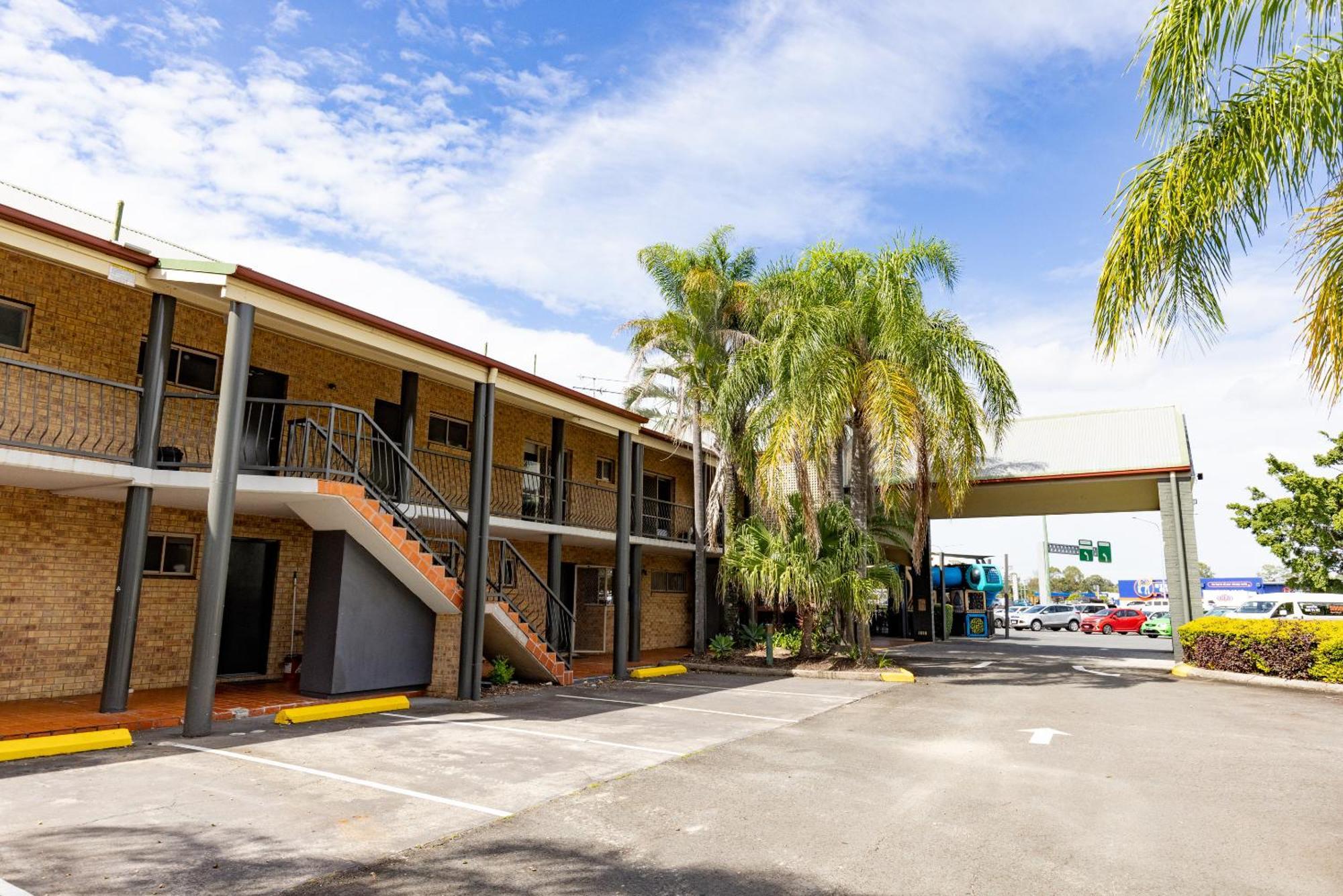 Sundowner Hotel Motel Caboolture Exterior foto