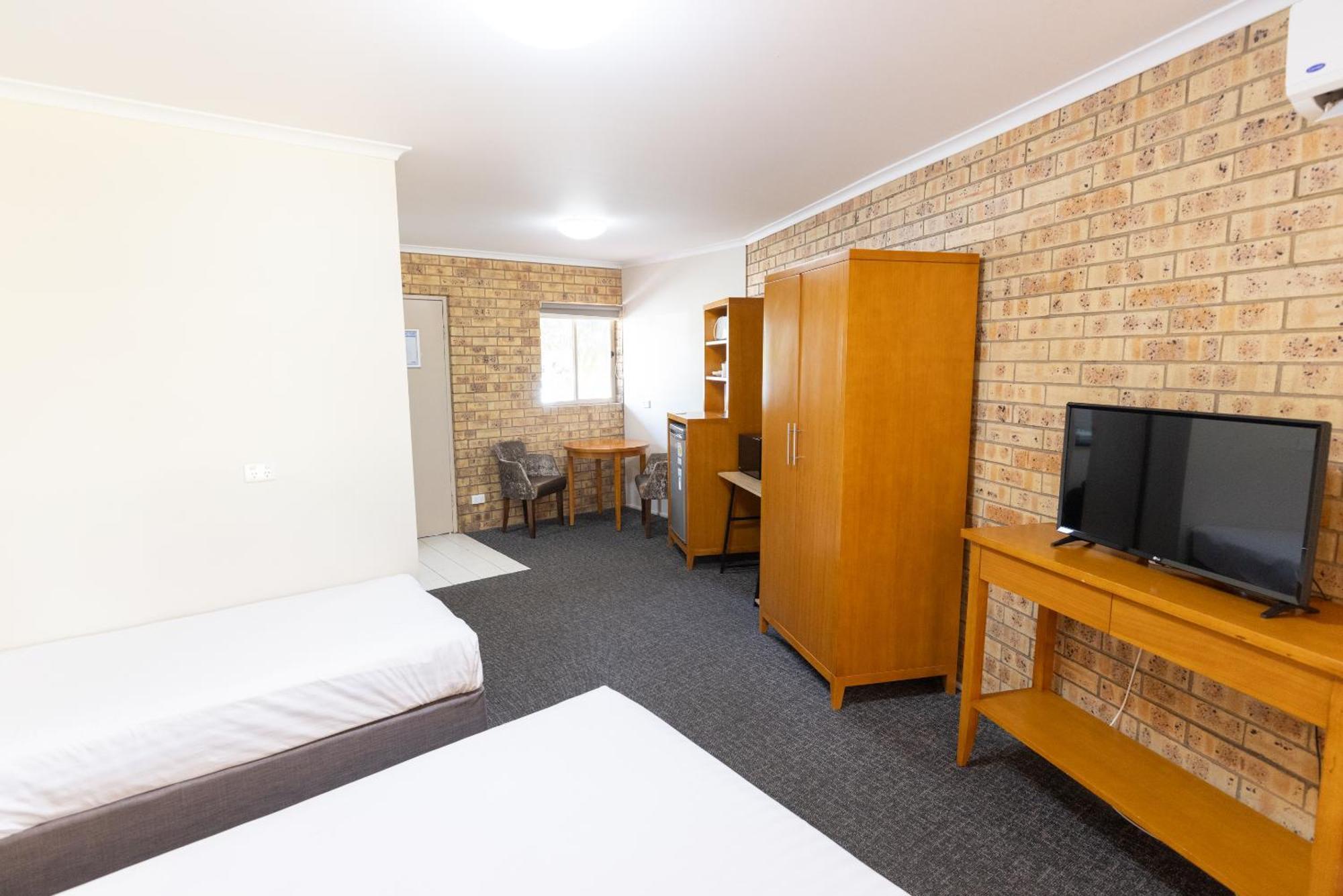 Sundowner Hotel Motel Caboolture Exterior foto