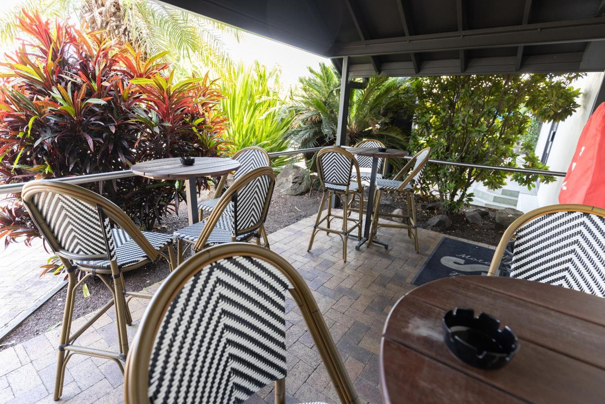Sundowner Hotel Motel Caboolture Exterior foto